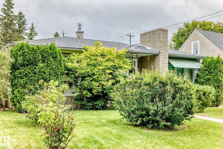 Property Photo:  12720 120 Avenue NW  AB T5L 2R1 