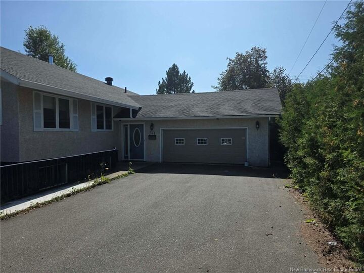 Property Photo:  141 Neil  NB E2A 3E3 
