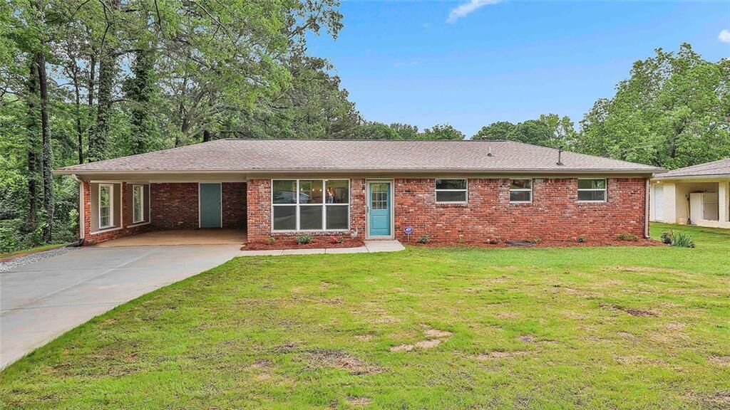 Property Photo:  191 Pine Street  GA 30213 