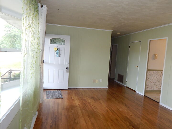 Property Photo:  1009 W Coolspring Avenue  IN 46360 