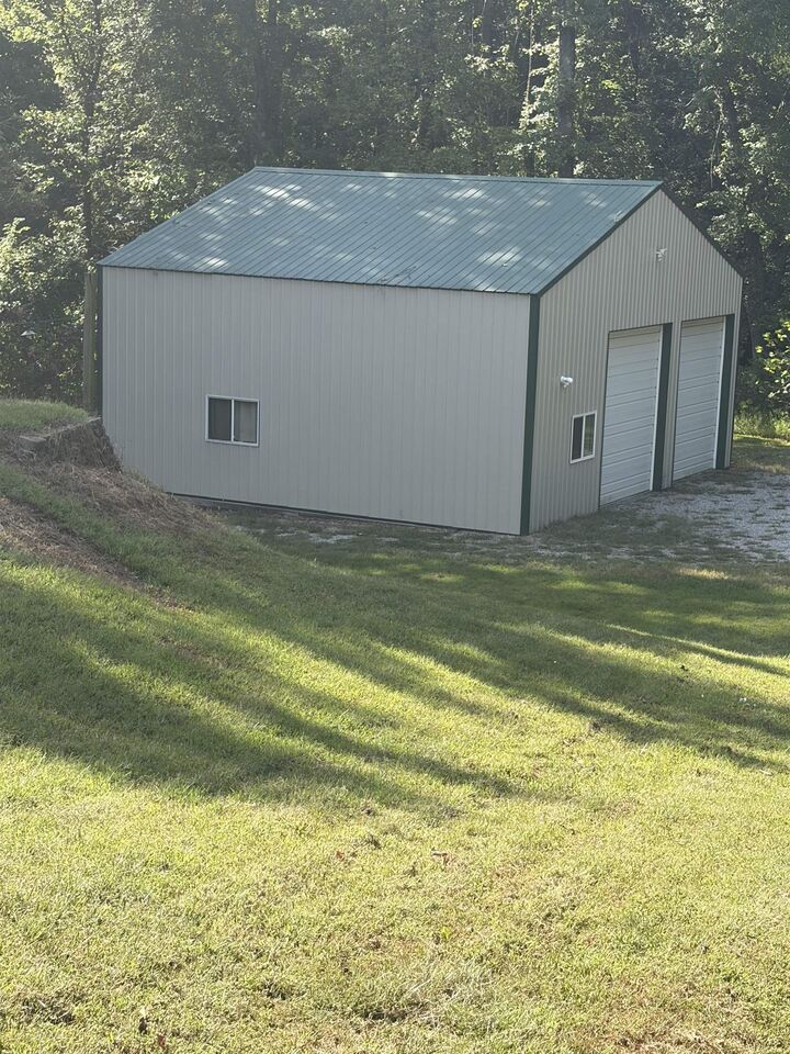 Property Photo: 13885 US Hwy 41 S KY 42452