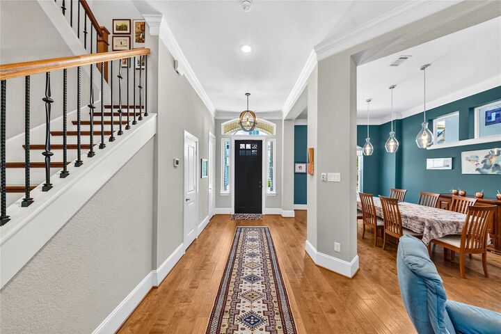 Property Photo:  5727 Brancott Way  TX 77096 