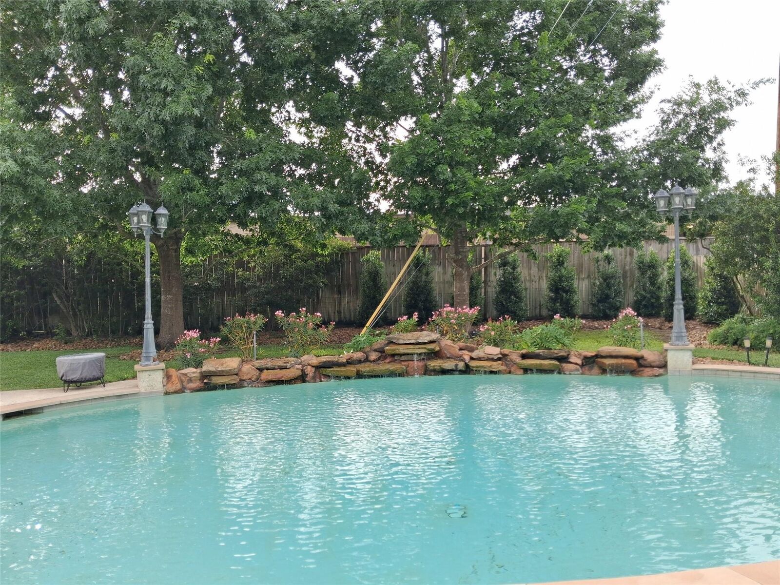Property Photo:  1722 Parklake Village Circle  TX 77450 