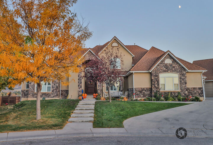 Property Photo:  692 E 5020 N  UT 84721 