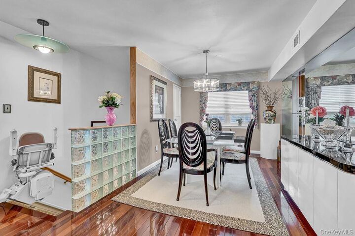 Property Photo:  309 Mariners Way  NY 11726 
