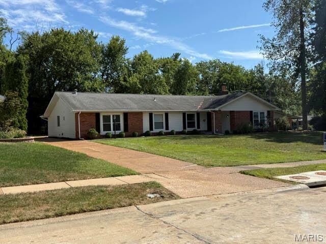 Property Photo: 502 Iron Lantern Drive MO 63011