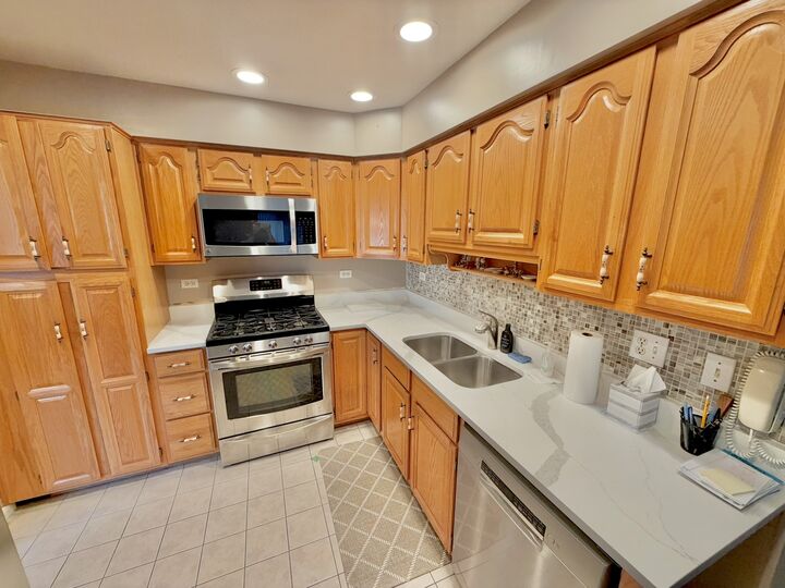 Property Photo:  10513 Dorchester Street  IL 60154 