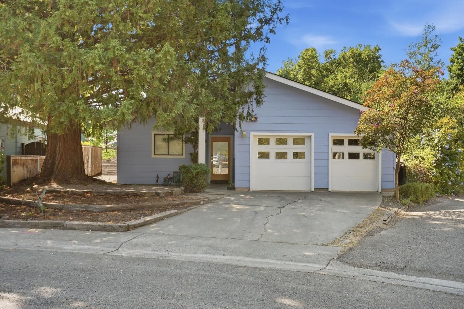 Property Photo: 1907 Manet Place CA 95618