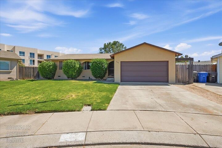 Property Photo: 264 Dana Court CA 95336