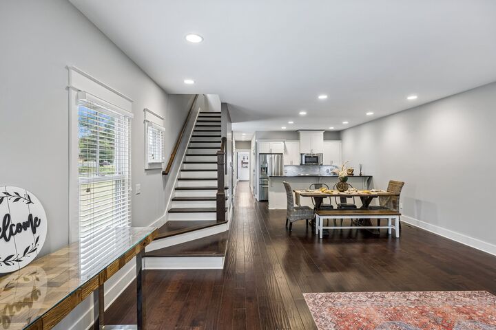 Property Photo: 600B Fatherland St TN 37206