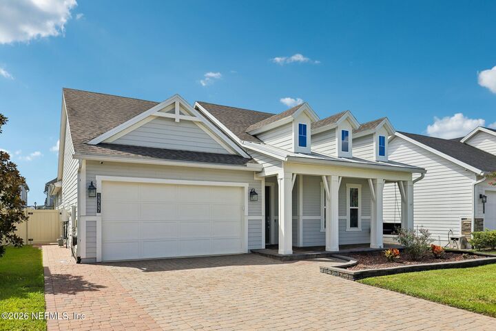 Property Photo: 10707 Aventura Drive FL 32256