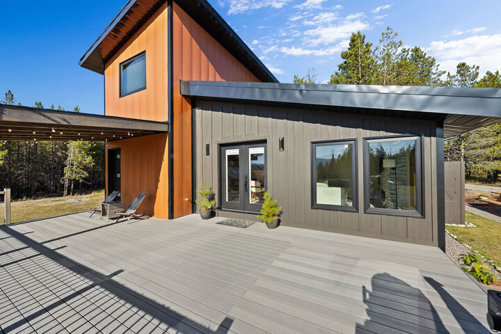 Property Photo: 430 McGregor Meadows Road W MT 59925