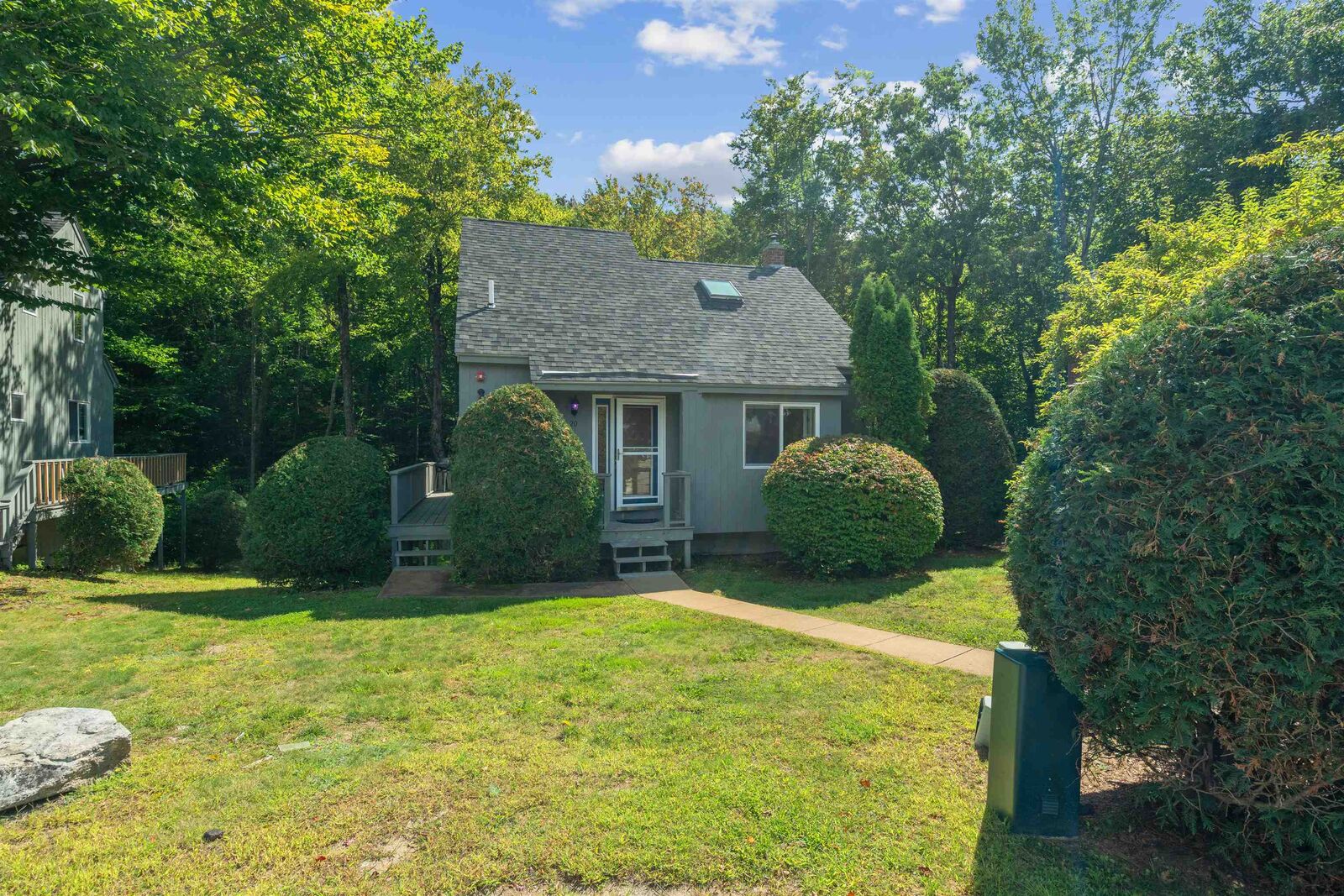 Property Photo:  6 Cumberland Road  NH 03249 