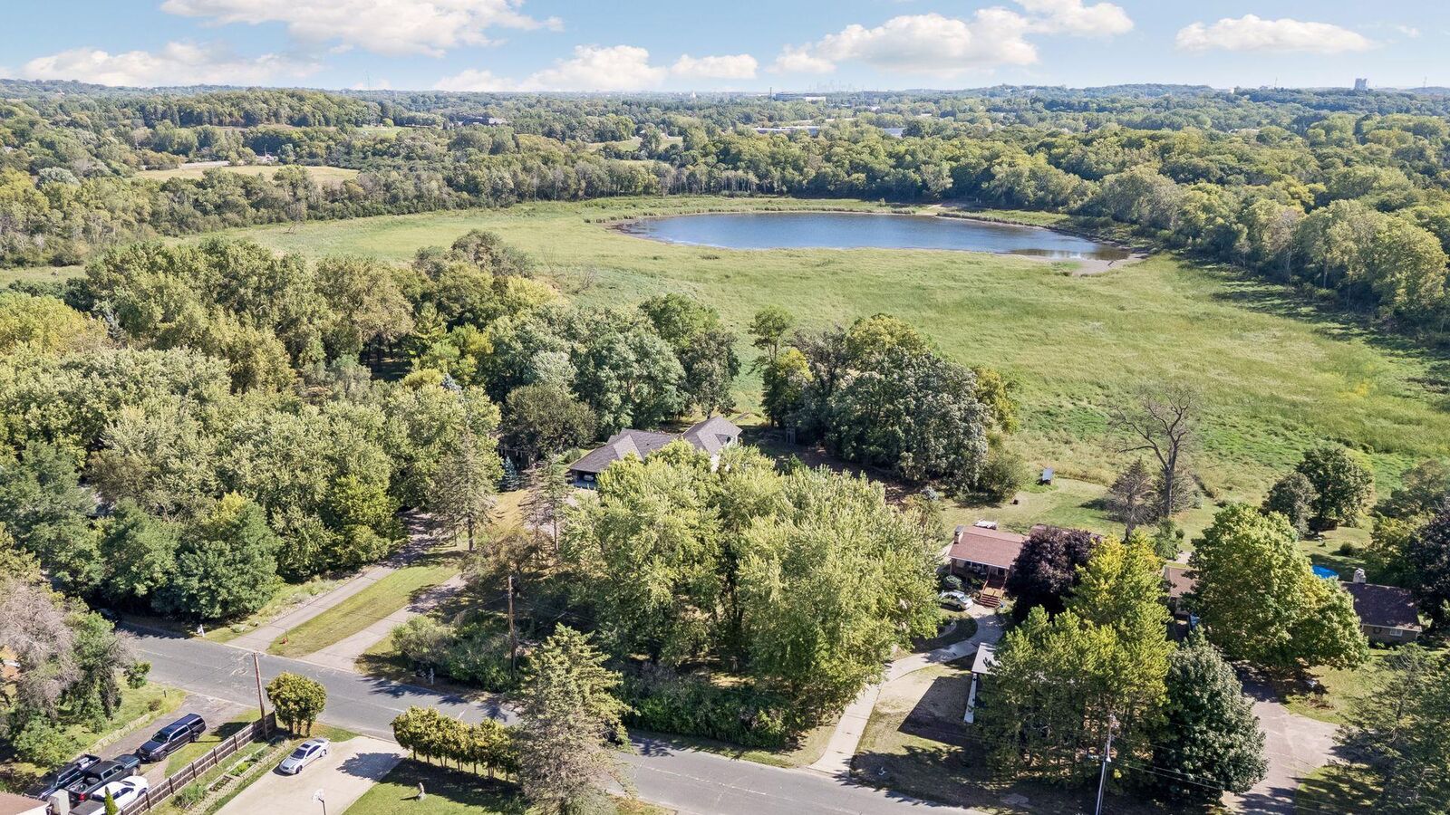 Property Photo: 6521 Kurtz Lane MN 55346