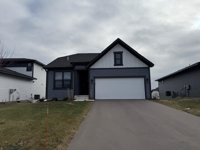 Property Photo: 5495 Welter Way MN 55318
