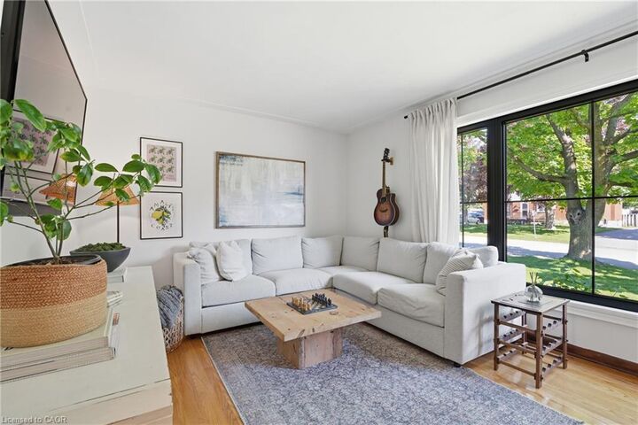 Property Photo:  6 McCammon Street  ON N3L 1V9 