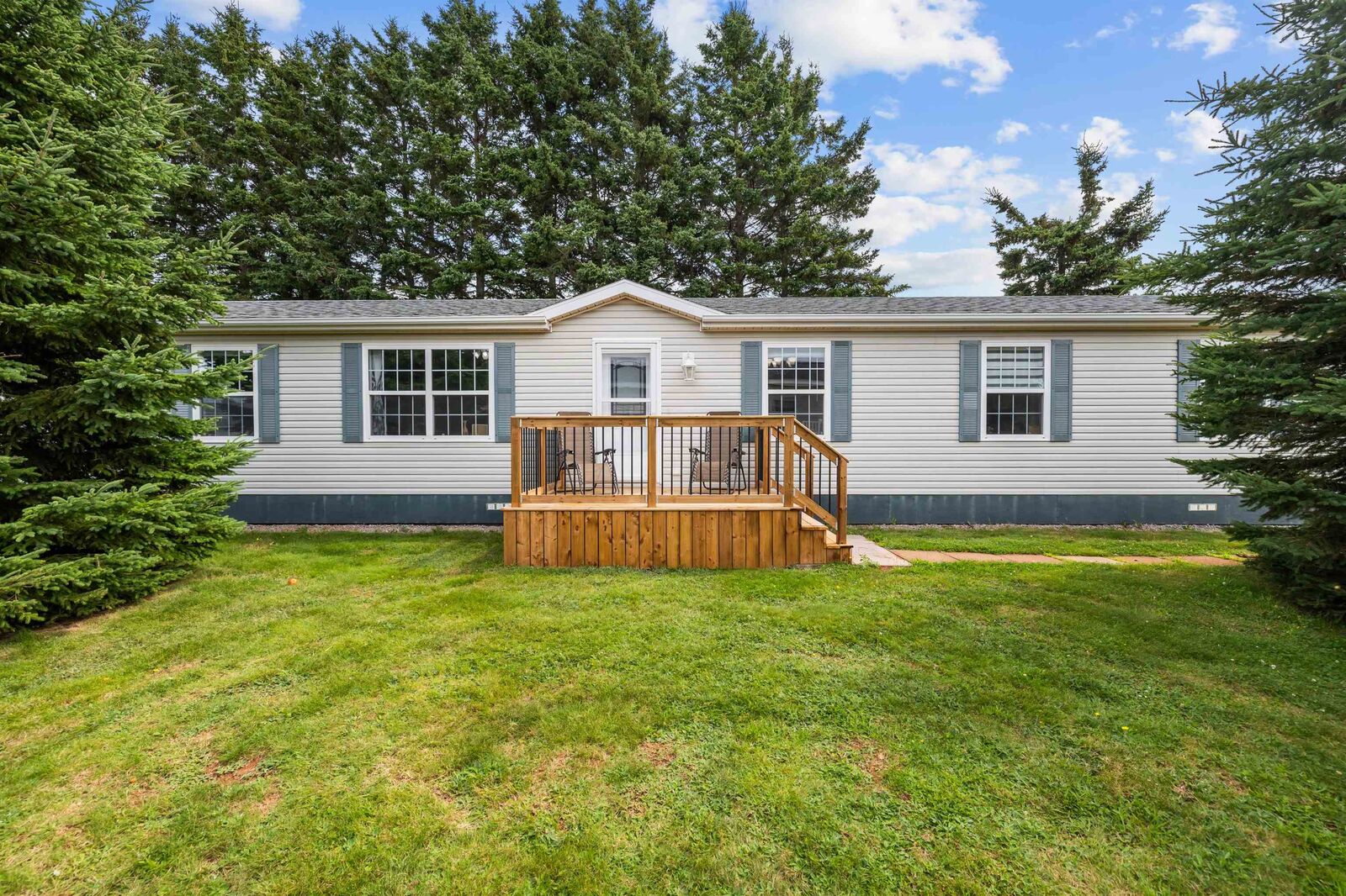 Property Photo: 26 Cray Avenue PE C1N 6R5