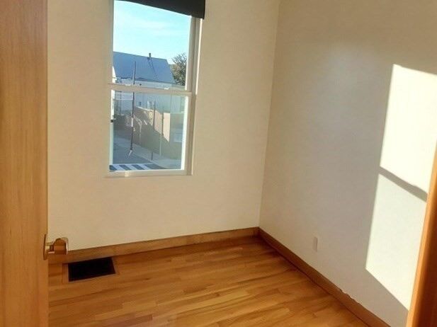 Property Photo:  827 Main Street 1  MA 02148 