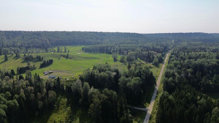 Property Photo: 61048/61073 Township Road 42-4A AB T4T 2A2