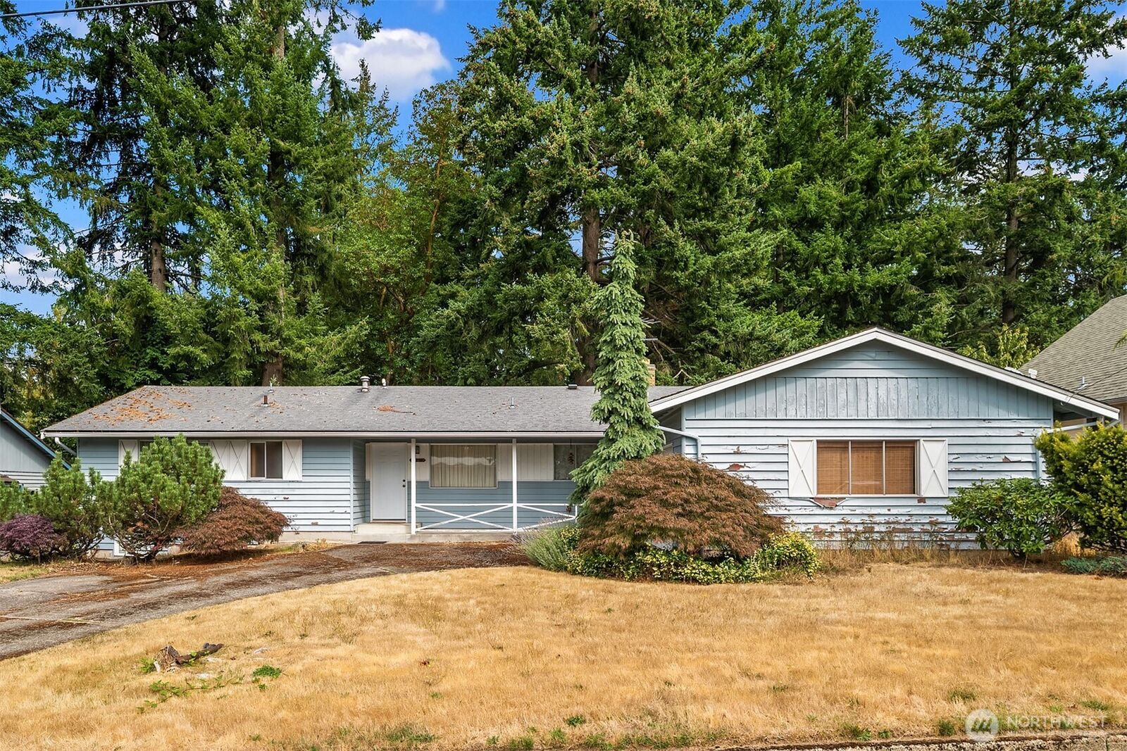 Property Photo: 14238 SE 22nd Street WA 98007