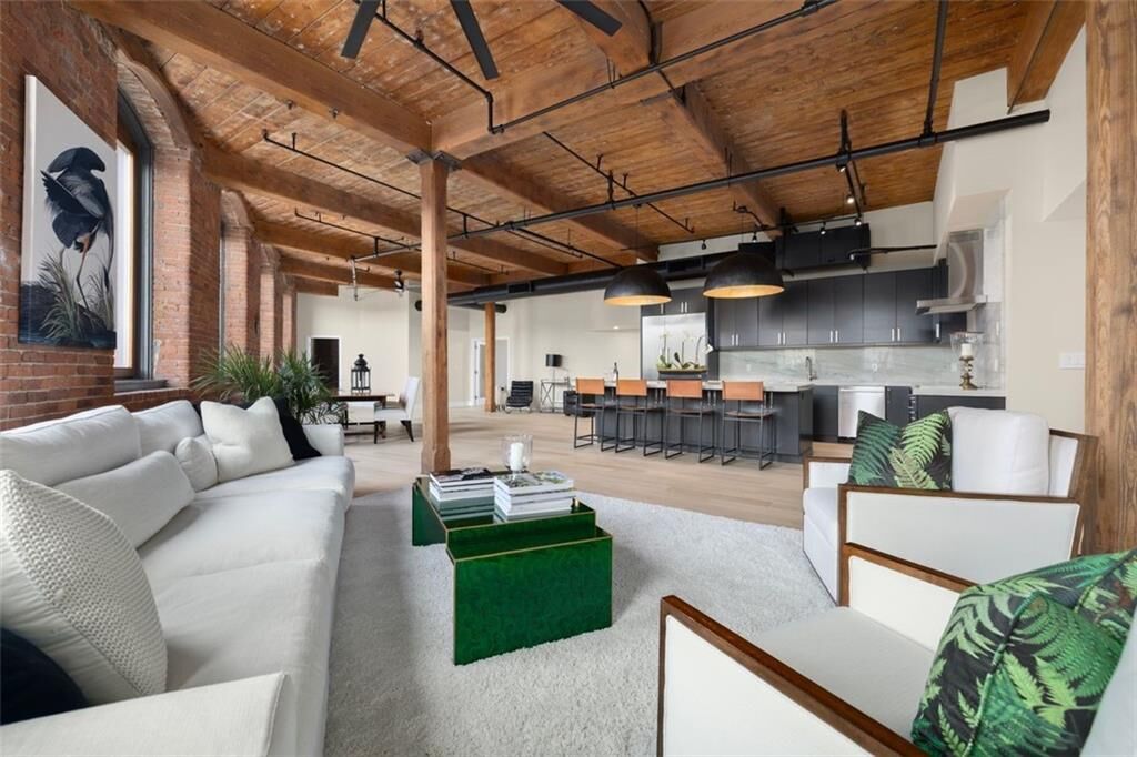 Property Photo: 116 Chestnut Street G RI 02903