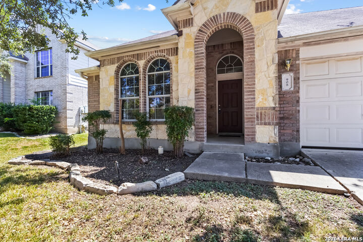 Property Photo:  908 Rimrock Trl  TX 78154 