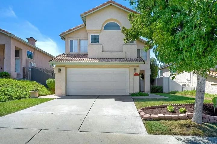Property Photo:  1651 Calle Las Casas  CA 92056 