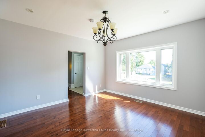 Property Photo:  71 Victoria Avenue N  ON K9V 4G8 