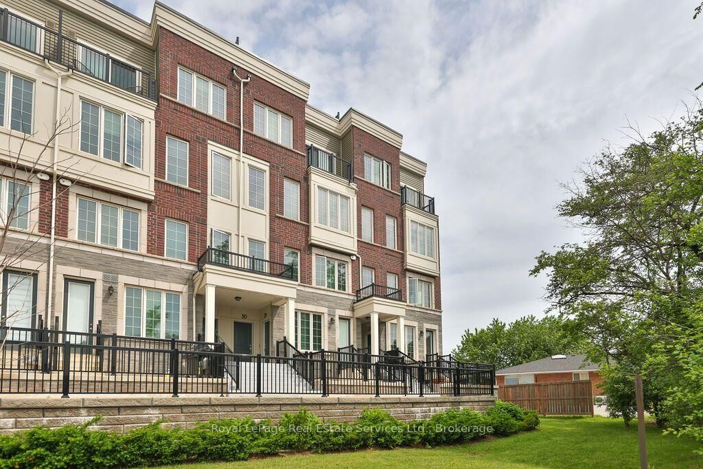 Property Photo:  2199 Lillykin Street 27  ON L6H 0X6 