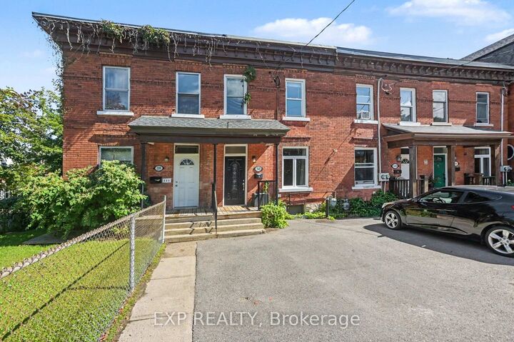 Property Photo:  541 Bay Street  ON K1R 6B6 