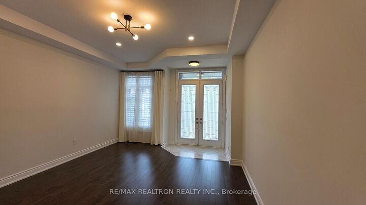 Property Photo:  2459 Saw Whet Boulevard  ON L6M 5L4 
