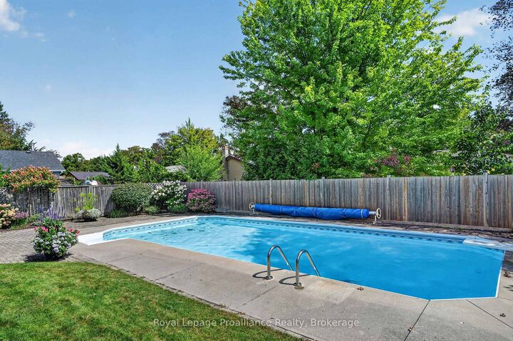 Property Photo:  1296 Hudson Street  ON K9H 6Z8 