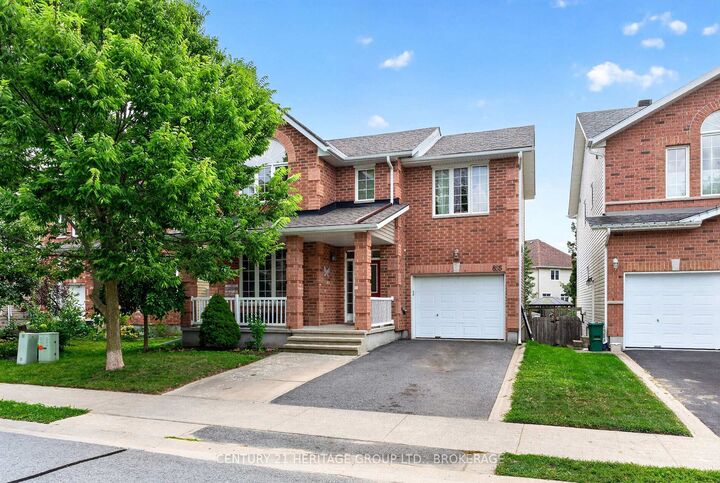 Property Photo:  855 Lotus Avenue  ON K7K 0A6 