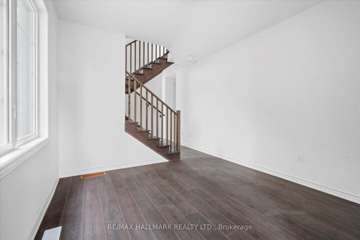 Property Photo:  460 Trevor Street  ON K9A 4J5 