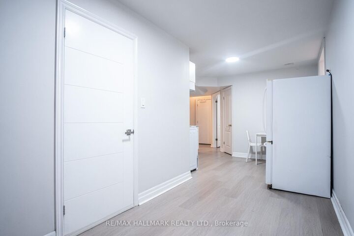 Property Photo:  116 Regina Avenue Basement  ON M6A 1R7 