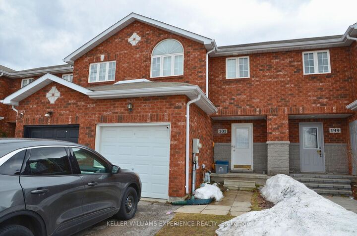 Property Photo:  201 Stanley Street  ON L4M 6X9 