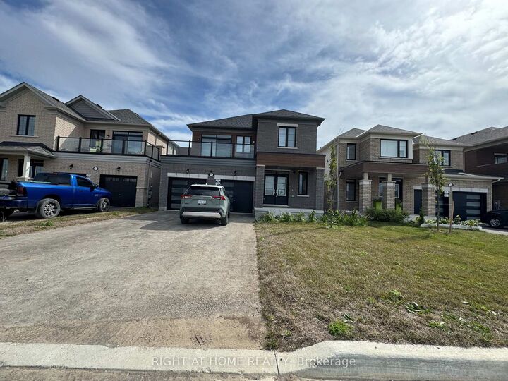Property Photo:  60 Debois Street Main  ON K9V 6A9 
