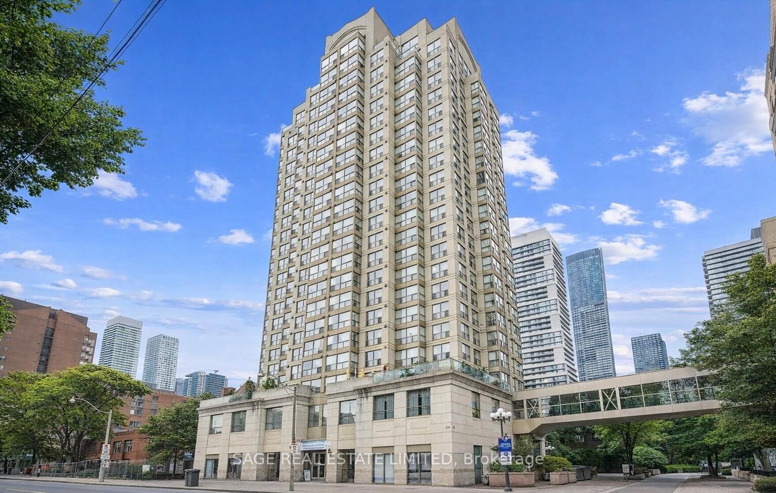 Property Photo:  298 Jarvis Street 1108  ON M5B 2M4 