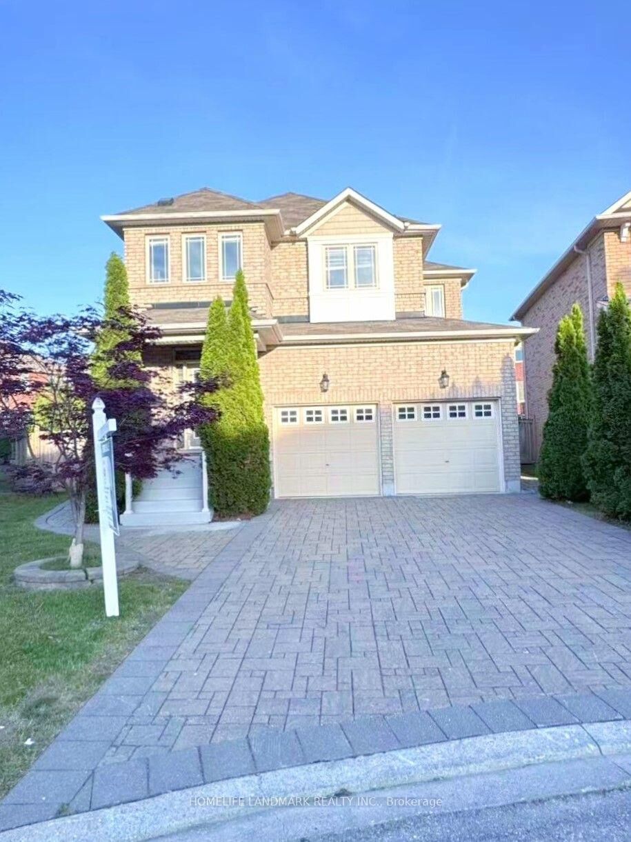 Property Photo:  98 Stoyell Drive  ON L4E 0M8 