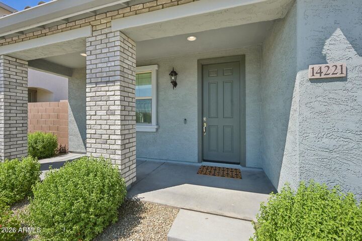Property Photo:  14221 W Hackamore Drive  AZ 85387 