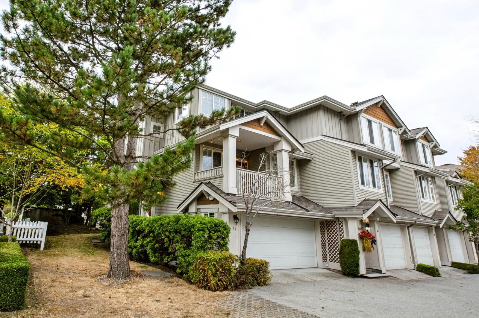 Property Photo:  14877 58 Avenue 67  BC V3S 8Y9 