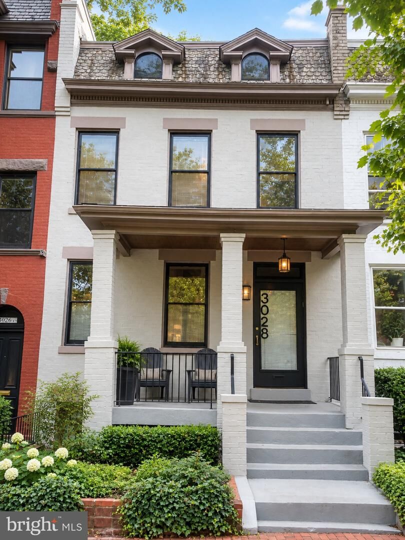 Property Photo: 3028 R Street NW DC 20007