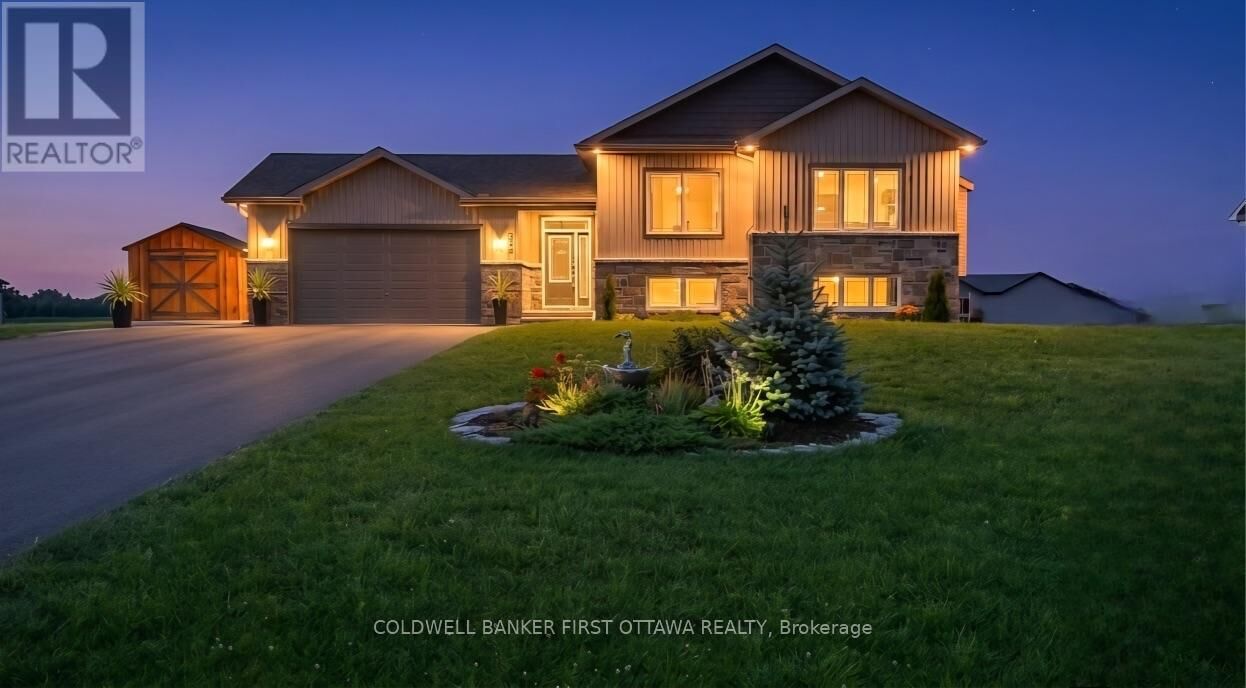 Property Photo:  216 Owen Lucas Street  ON K7S 3G8 