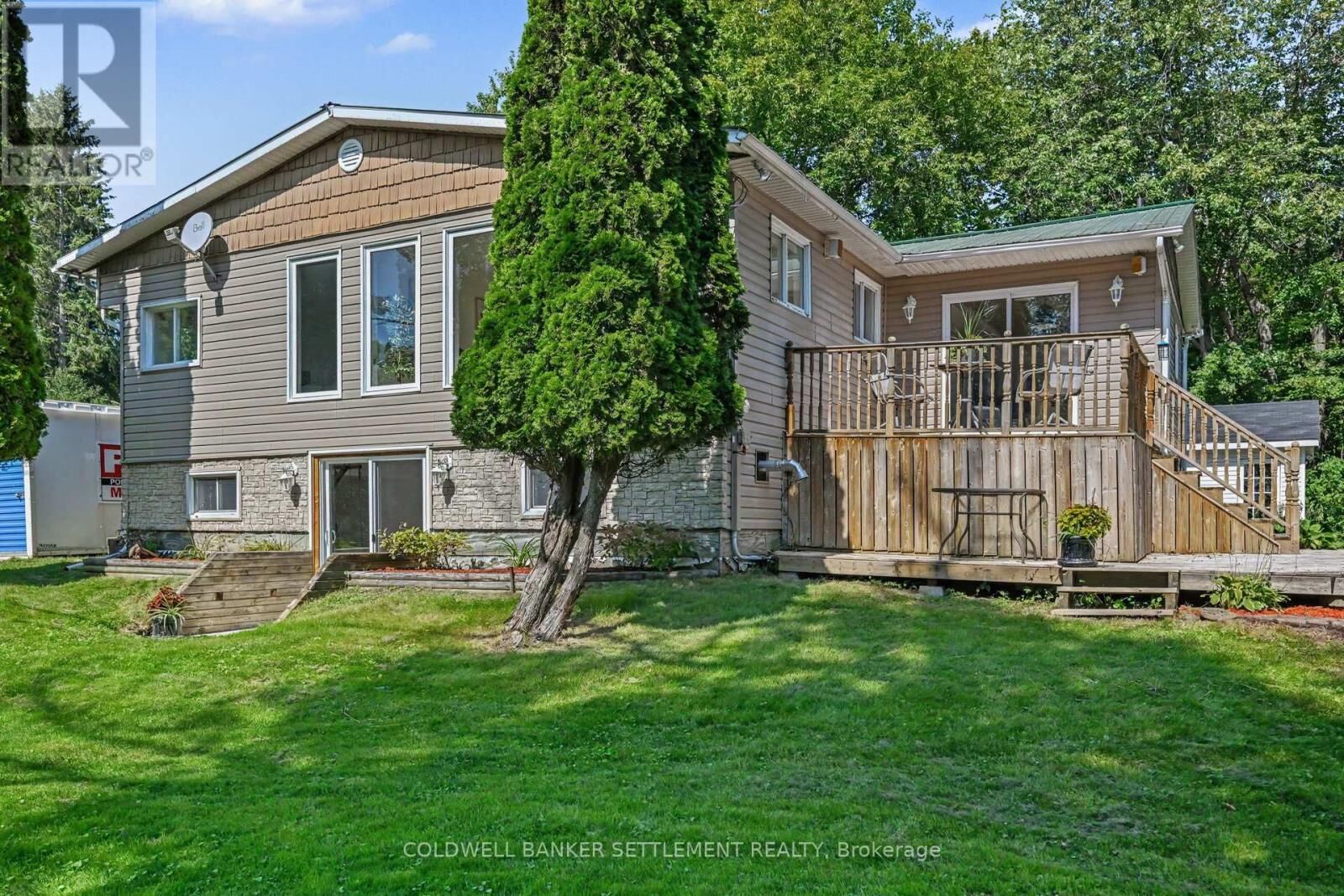 Property Photo:  107 Chamney Shore Road  ON K7C 4K7 