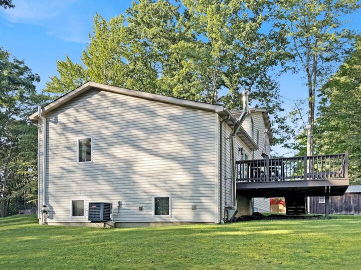 Property Photo:  24 Saint Martin Rd  PA 15801 