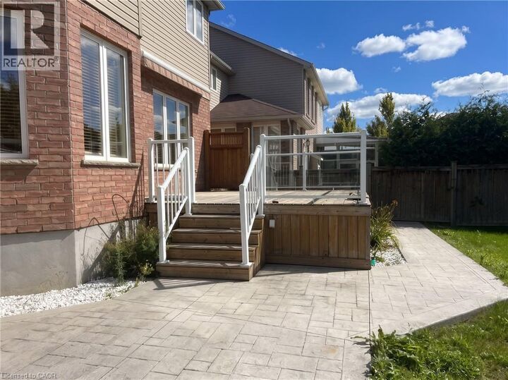Property Photo: 72 Blossomfield Crescent ON N1S 0A5
