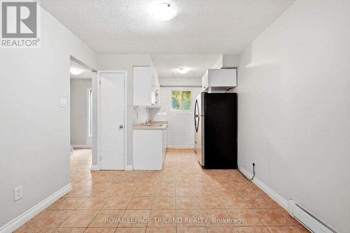 Property Photo:  1600 Culver Drive 112  ON N5V 3H5 