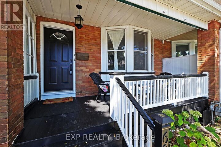 Property Photo:  60 Parkdale Road  ON M6R 1E2 