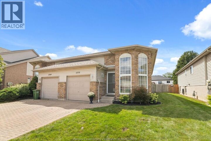 Property Photo:  1575 Vollans Street  ON N9H 2M9 