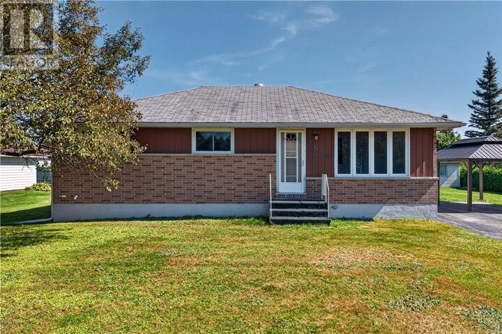 Property Photo:  3664 Claire Street  ON P3N 1H5 